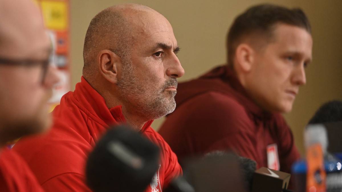 "Opaska kapitańska nic nie znaczy". Probierz zacytował "Lewego"