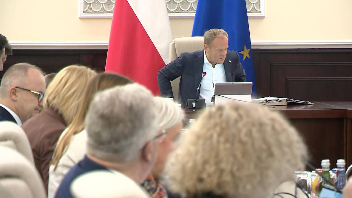 Gorący dzień w polityce. Wkrótce poznamy nowy skład rządu [RELACJA]
