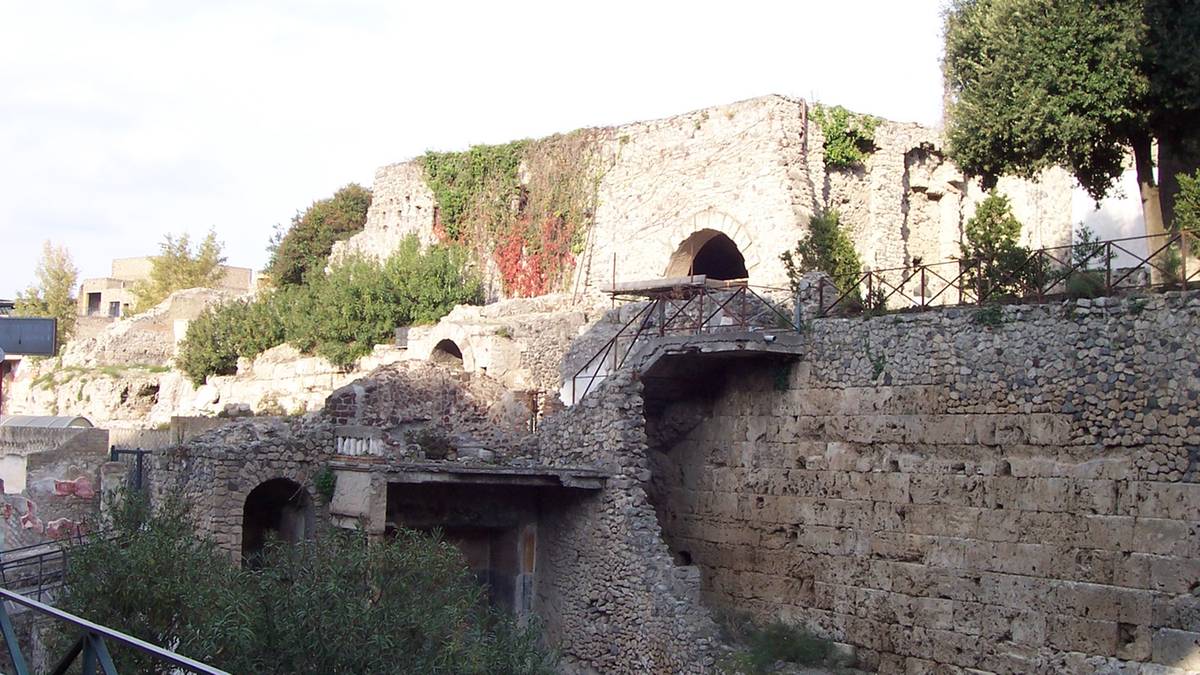 Polak zatrzymany w Pompejach. Został oskarżony o kradzież