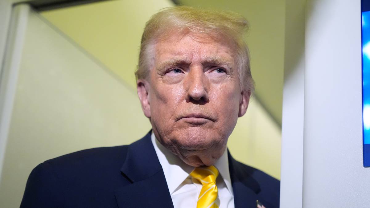 Trump grozi Kremlowi niesławną listą. "Interesy z Rosją staną się radioaktywne"