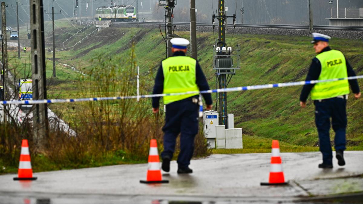 Nieoficjalne ustalenia ws. dywersji na kolei. "Ładunki musiały być dwa"