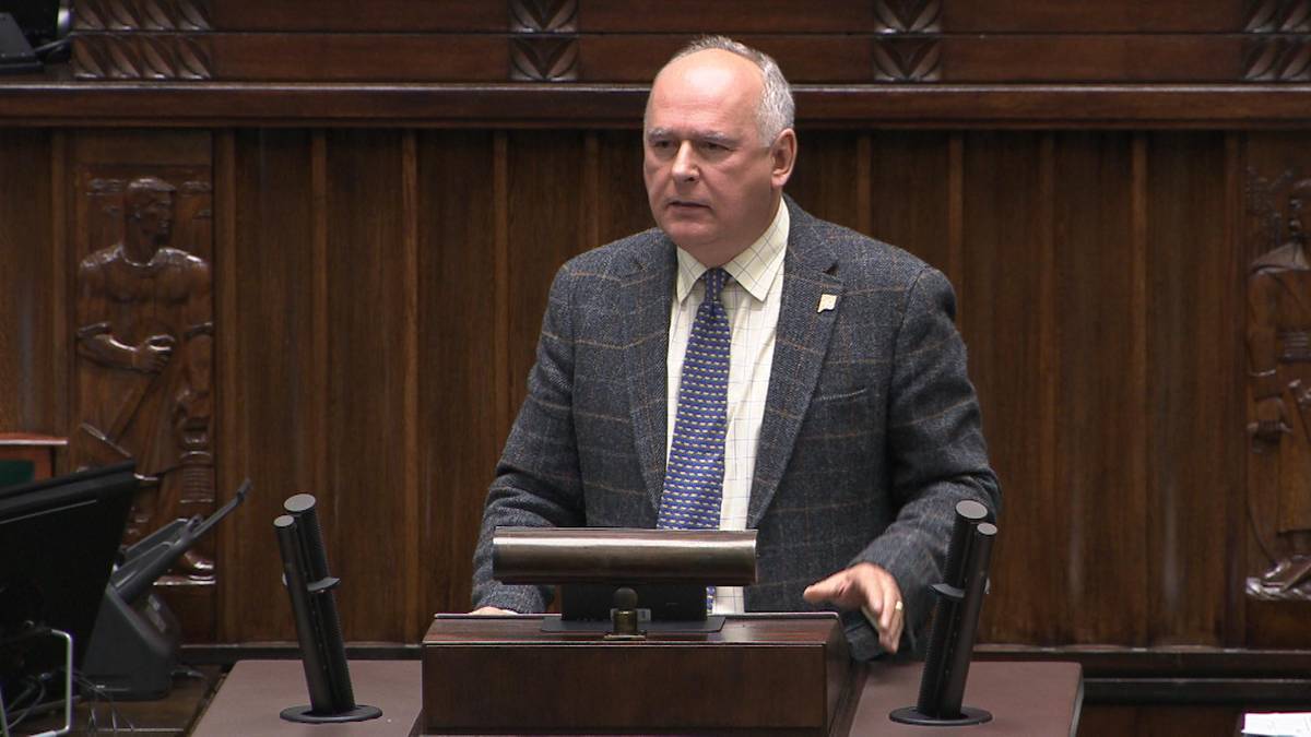 Dziewięć partii Pawła Zalewskiego. "Jestem wierny moim poglądom"