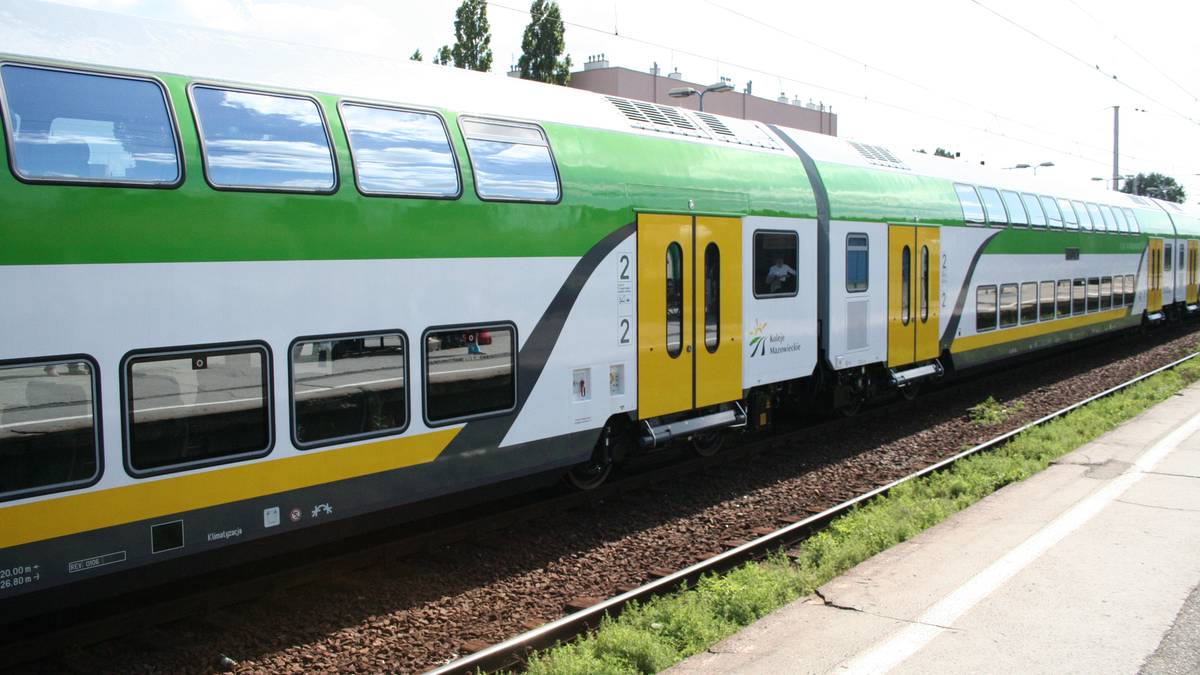 Nowy konkurent PKP na trasie do Krakowa. Chce wysłać piętrowe wagony