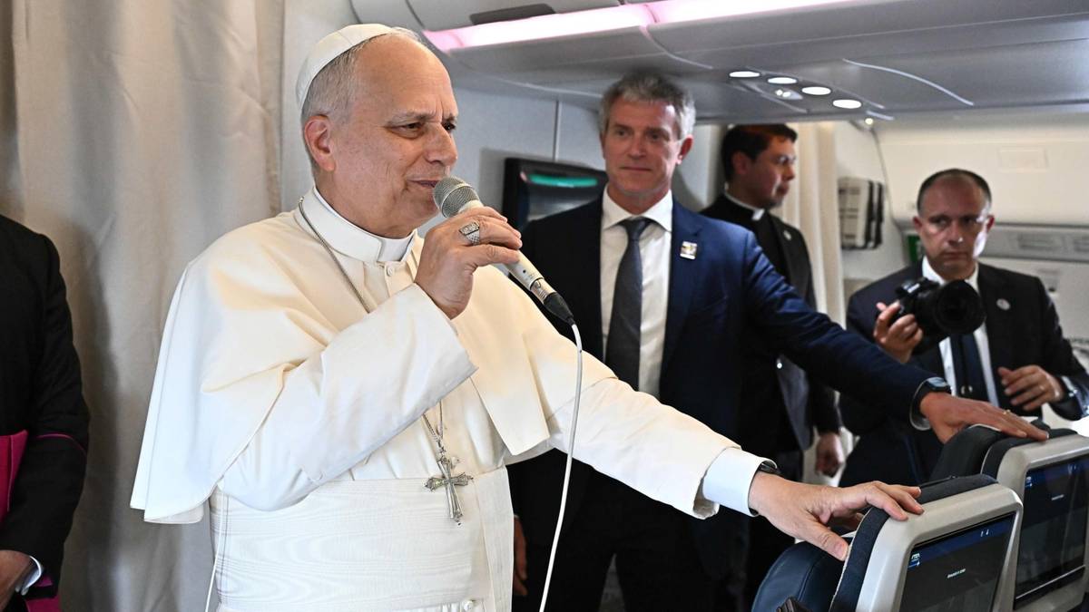 Papież Leon XIV odpowiada Trumpowi. "Nie jest w moim interesie"