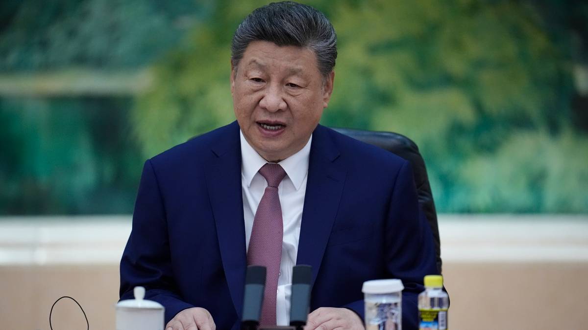 Media: Chiny z propozycją dla Iranu. W tle negocjacje z USA