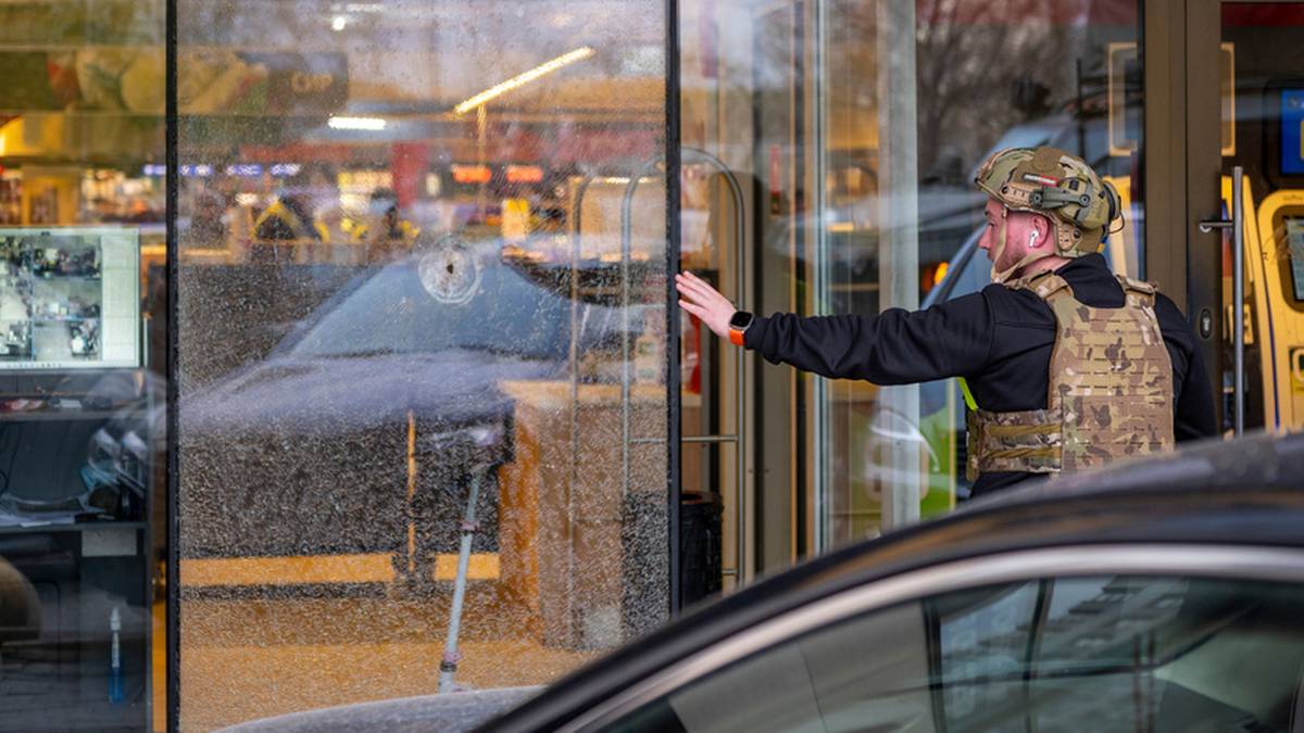 Uciekli podczas strzelaniny w Kijowie. Wszczęto śledztwo w sprawie policjantów