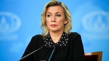 "Złośliwa głupota rusofobów". Zacharowa ostro o zakazie dla rosyjskiego samolotu
