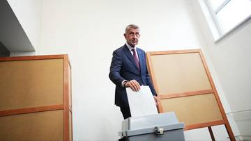 Czesi wybierają nowy parlament. Partia Andreja Babisza faworytem do przejęcia władzy