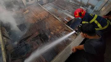 Pożar fabryki odzieży w Bangladeszu. Zginęło kilkanaście osób