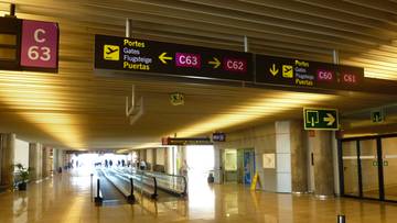 Dron wymusił zamknięcie lotniska w Hiszpanii. Samoloty zostały przekierowane