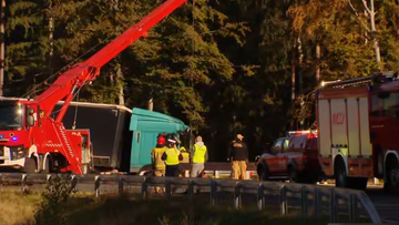 Samochód nauki jazdy zmiażdżony przez ciężarówkę. Tragiczny wypadek na dawnej S3