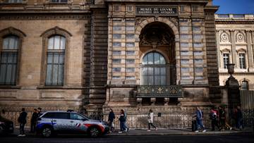 Napad na Luwr. Media informują o pierwszych zatrzymaniach