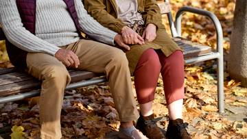 Nawyk, który przyspiesza starzenie mózgu i osłabia pamięć. Specjaliści ostrzegają