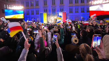 Polacy podzieleni wobec uchodźców z Ukrainy. "Wyniki najgorsze w historii"