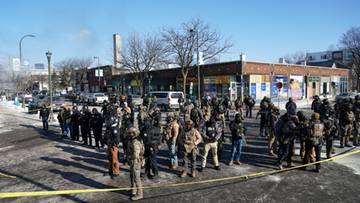 Zwrot w sprawie incydentu w Minneapolis. Agenci ICE odsunięci od służby